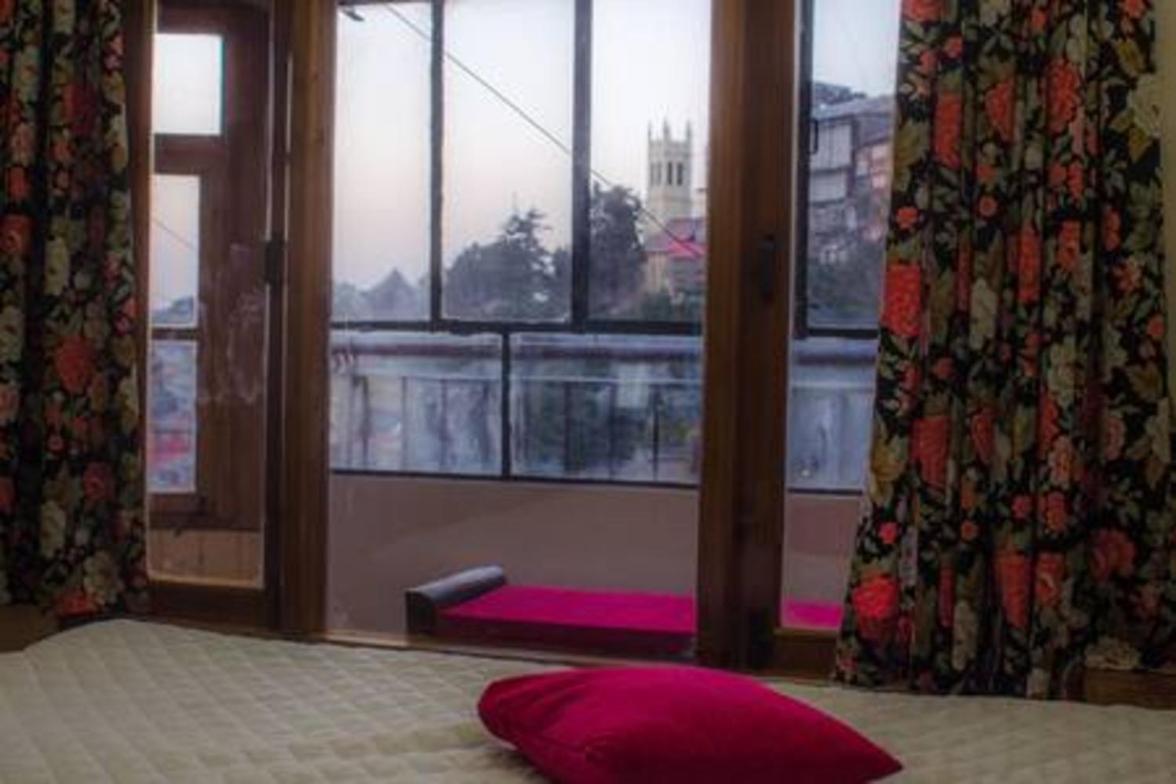 Cottage On Mall Road By Kalawati Homes Shimla Exterior photo